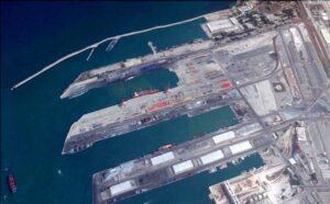Syrischer Hafen Tartus – im äußeren Hafenbecken bis heute Stützpunktrechte