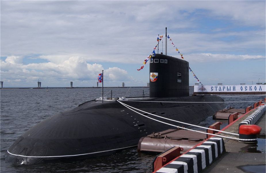 Russisches U-Boot "Stary Oskol" (Projekt 636.3)