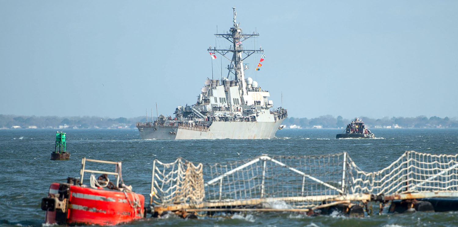 USS Arleigh Burke auslaufend Norfolk