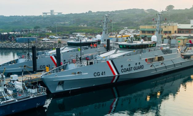 Zwei neue Boote für Trinidad und Tobago
