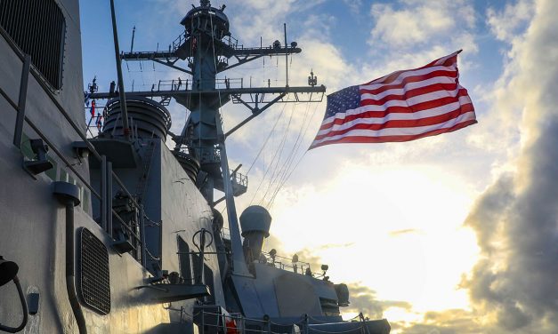 US destroyer emphasises right of free passage