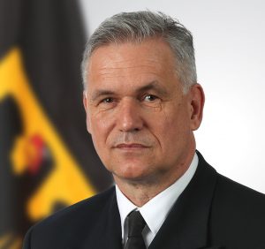 Der Neue: Vizeadmiral Kay-Achim Schönbach