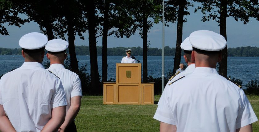 Schönbach an der Marineunteroffizierschule in Plön: „Ich bin durchwegs auf professionelle und hoch motivierte Soldatinnen und Soldaten gestoßen“. Foto: hsc