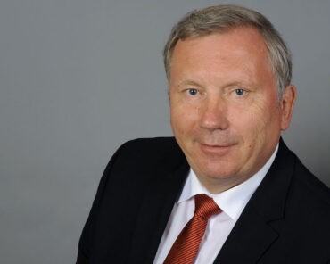 Norbert Brackmann ist ehemaliger Zeitsoldat und seit 2018 Koordinator der Bundesregierung für die maritime Wirtschaft