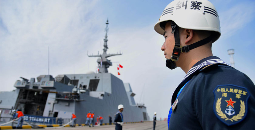 RSS Stalwart, eine Fregatte der singapurischen Marine, kommt am 19. April 2019 im Hafen von Dagang in Qingdao in der ostchinesischen Provinz Shandong an. Foto: Xinhua