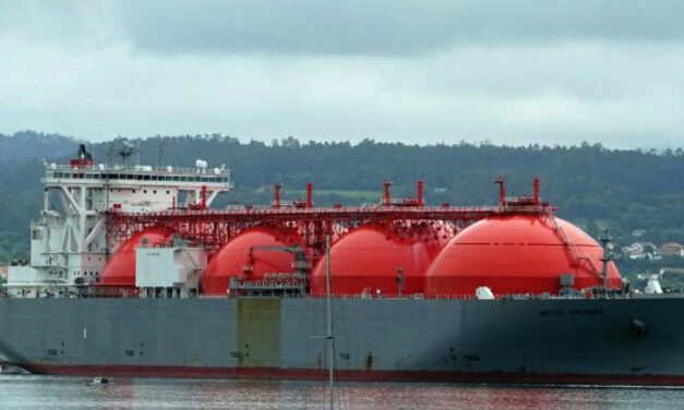 Nach 20-monatigem Stillstand in norwegischer LNG-Anlage trifft erster Tanker ein