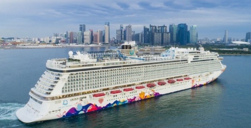 Resorts World startet die ehemaligen Genting Cruises von Singapur aus neu. Foto: www.maritime-executive.com