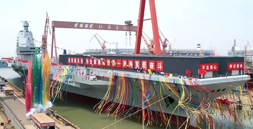 Chinas neuester Flugzeugträger "Fujian" nach dem Stapellauf. Foto: staatl. chines. Medien