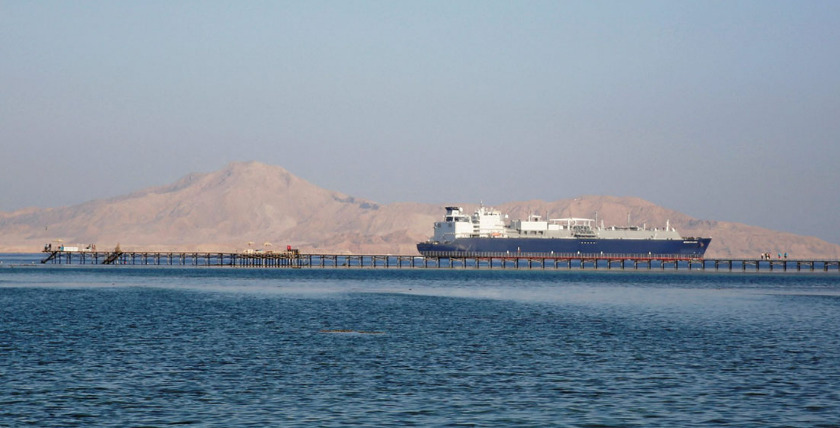 A tanker passes in the Gulf of Aqaba off the island of Tiran. Photo: REUTERS/Amr Abdallah Dalsh/File photo