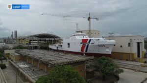 Kolumbien: Zum 199. Marine-Geburtstag ein selbstgebautes Schiff