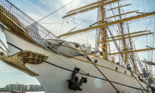 Segelschulschiffe – so alt und so modern