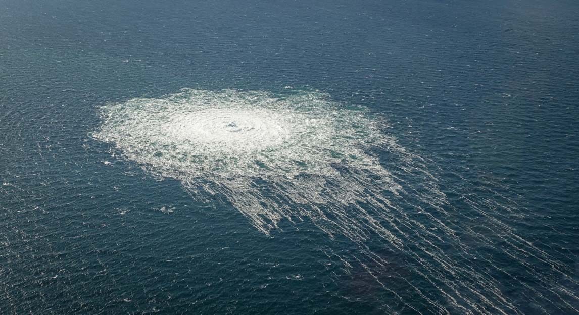 Blasenfeld von ca. 1 Kilometer Durchmesser. Aufgenommen von dänischen F16. Quelle: Dänisches Verteidigungsministerium