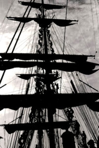 Aufentern zum Segelbergen - 38. AAR Gorch Fock Jul/Aug 1971. Foto: A. Stephenson