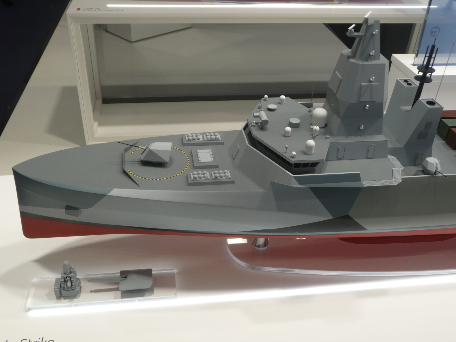 EuroNaval BAE Systems mit Modularität zum Erfolg Adaptable Strike