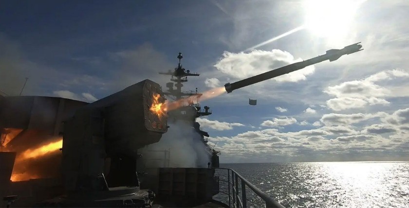 RAM-Testschuss vom Flugzeugträger. Foto: U.S. Navy