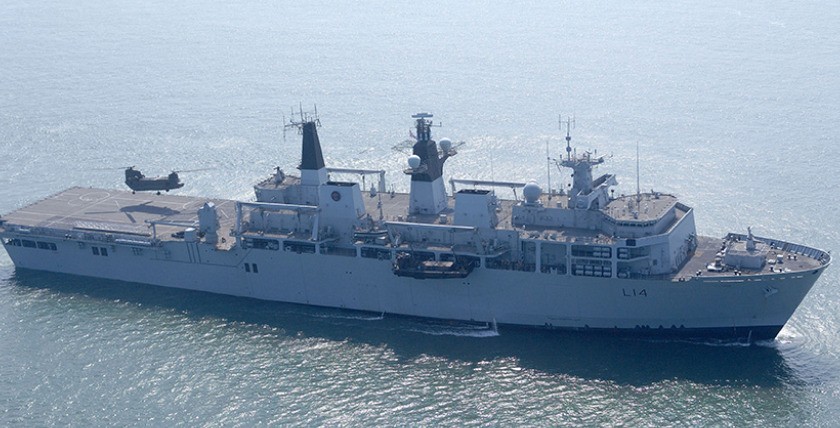 HMS Albion bei einer Übung mit dem niederländischen Korps Mariniers, Foto: Royal Navy/Crown Copyright