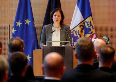 Frau Kristina Herbst, Präsidentin des Schleswig-Holsteinischen Landtages, Foto: Bundeswehr/Marcel Kröncke