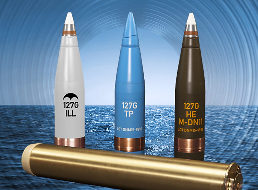 Deutsche Marine 127Millimeter Gefechtsmunition Vulcano vor der