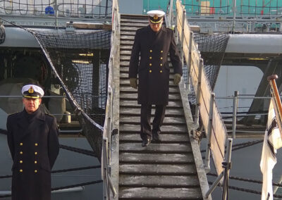 Kommandant geht als letzter von Bord, Foto: Holger Schlüter