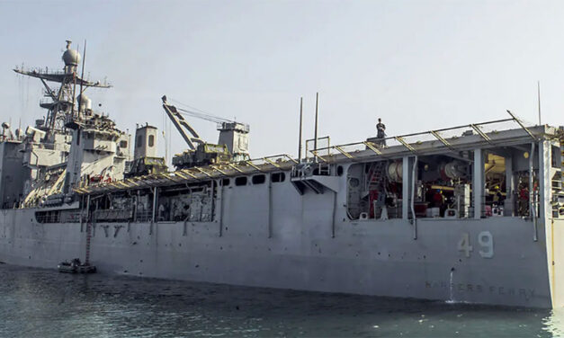 US-Navy: Kriegsschiffe auf Kollisionskurs