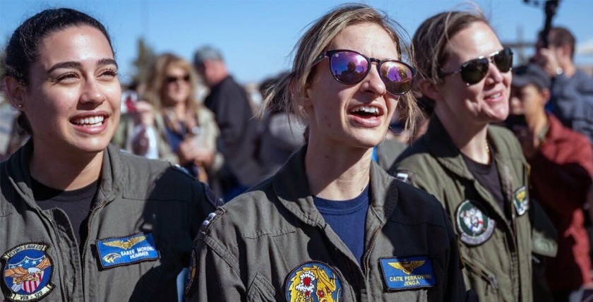 Pilotinnen der U.S. Navy - sie flogen die Diamond-Formation beim Flyover des Super Bowl 2023. Foto: U.S. Air Force