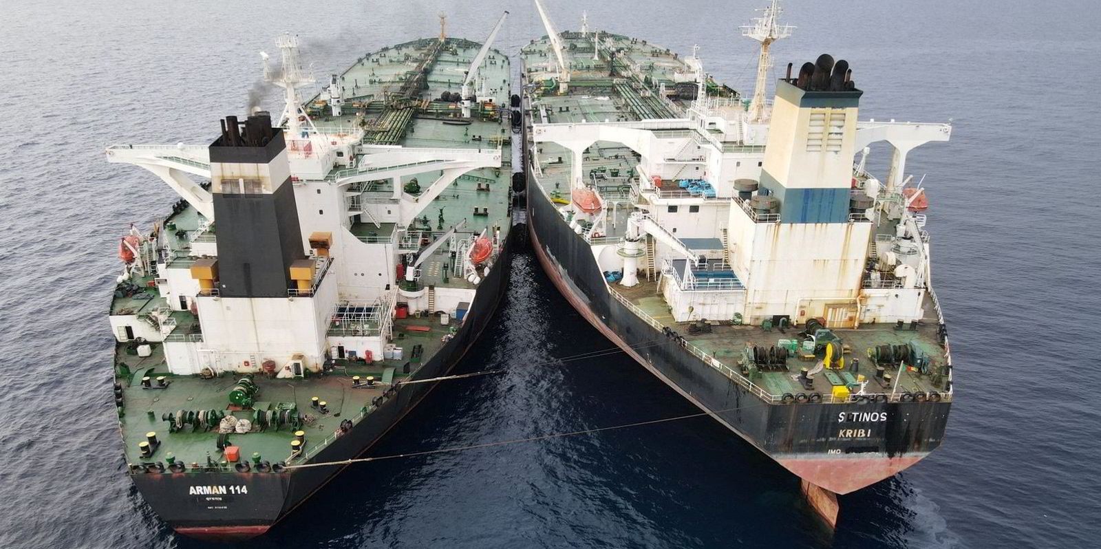 Ship-to-Ship Öl-Transfer in indonesischen Gewässern. Foto: Indonesische Küstenwache