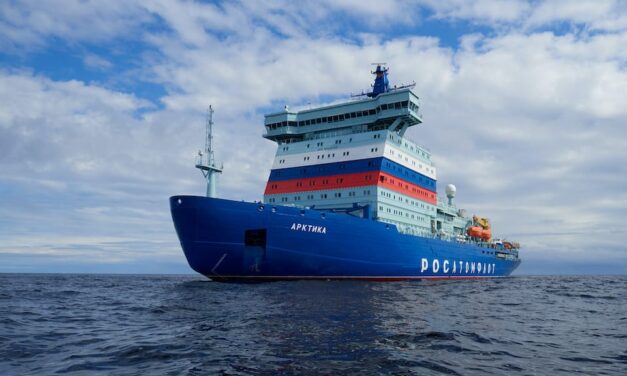 Russische Mangelware: Eisfähige Schiffe für die Nord-Ost-Passage
