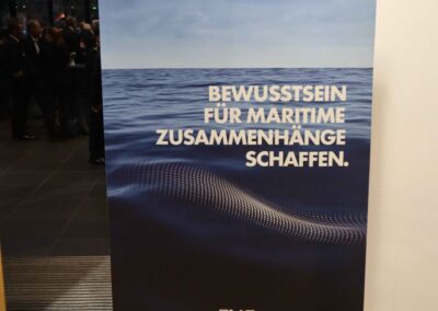 Deutsches Maritimes Institut und sein Portal marineforum.online - hier ist Meer drin für Sie! Foto: K.H. Brüdegam