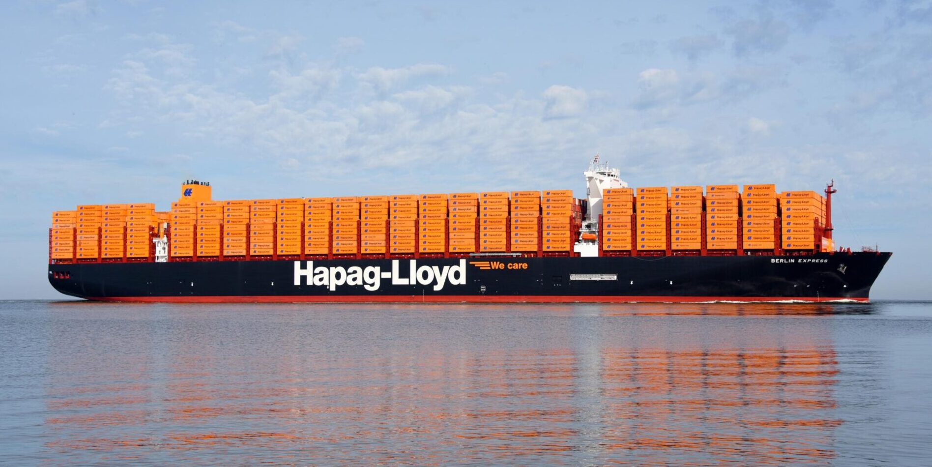 Berlin Express der HLAG, neuestes und größtes Containerschiff unter deutscher Flagge