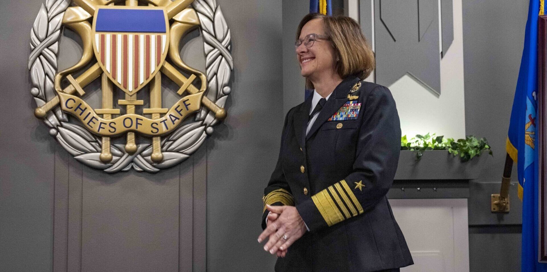 Admiral Lisa Franchetti nach ihrer Vereidigung am 2. November 2023 zur 33. Chief of Naval Operations. Foto: US Navy
