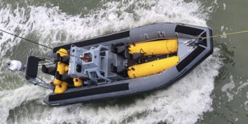 Das Bereitschafts- und Einsatzboot Typ Rapid C-810 bei der Abnahme. Foto: Bundeswehr/Stefan Müller