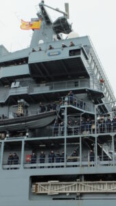 EGV "Bonn" läuft in Wilhelmshaven ein.