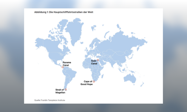 Maritime trade: two bottlenecks with influence