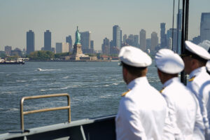 Entry Parade New York, Picture: Theska