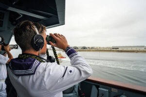 IPD/Einlaufen in den Hafen von San Diego, Bild: Bundeswehr / Theska