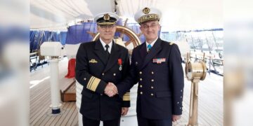 Vizeadmiral Jan Christian Kaack mit "Orden der Französischen Ehrenlegion" ausgezeichnet, Foto: Bundeswehr/ Julia Kelm