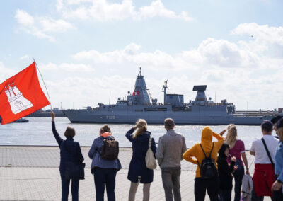 Auslaufen Fregatte Hamburg, Foto: Bw/ Rodewald