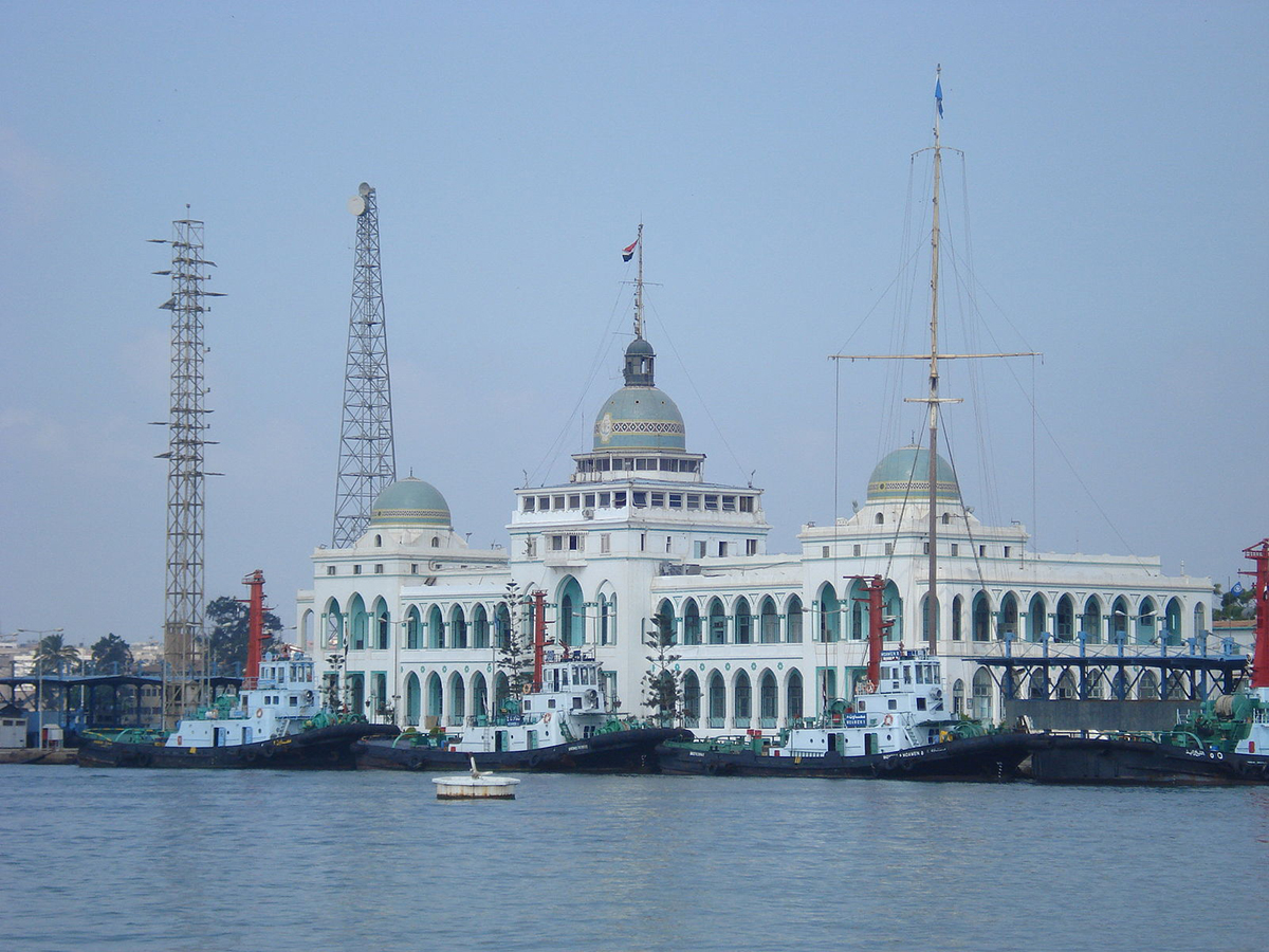 Gebäude der Sueskanal-Behörde (SCA) in Port Said. Foto: Abdelrhman-1990 - CC BY 3.0