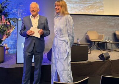 Konteradmiral a.D. Karsten Schneider und Irina Haesler, Foto: IK