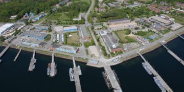 Der Marinestützpunkt in Eckernförde aus der Luft, Foto: Bundeswehr/Björn Wilke