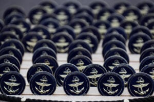 Coins are ready to be handed over at the swearing-in ceremony for members of the Bremerhaven Naval Operations School