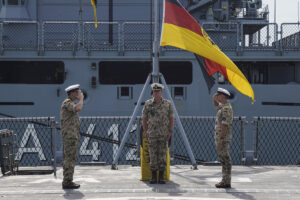 Flotilla Admiral Axel Schulz, hands over command of the frigate "Baden-Württemberg" from frigate captain Sascha Huth, commander of the crew Echo, to frigate captain Bogislav von Puttkamer, commander of the crew Charlie. Photo: Leon Rodewald