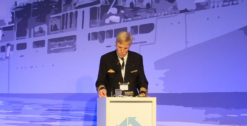 Jährlich findet der Marineworkshop der DWT regen Zulauf. Konteradmiral Müller-Meinhard zählte zu den prominenten Redern. Foto: hsc