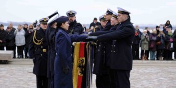 Feierliches Gelöbnis/Vereidigung von 238 Rekrutinnen und Rekruten der Marinetechnikschule. Foto: D. Angres