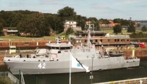 OPV "Vahterpaa" of the Finnish Navy in Kile - Holtenau