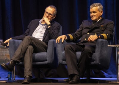 Thomas Wiegold und Frank Lenski, Foto: Bundeswehr/Kolodin