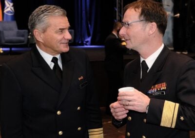 Vizeadmiral Frank Lenski und Konteradmiral Axel Deertz, Foto: hsc