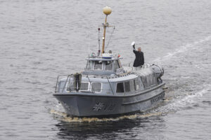 Photo: Leon Rodewald