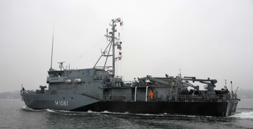 Minentauchereinsatzboot „Rottweil“. Foto: Bundeswehr/Steve Back