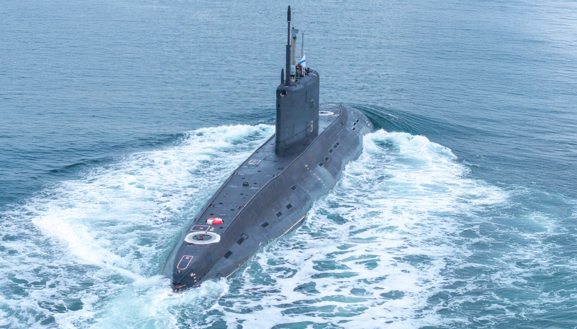 Russian Kilo-class submarine, photo: Michael Nitz